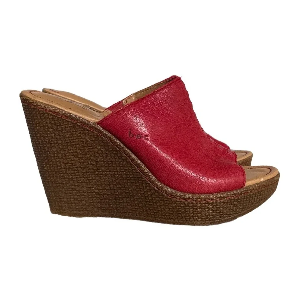 b.o.c. Born Concept Red Leather Wedge Sandals Platform Slides Women Size 7/38